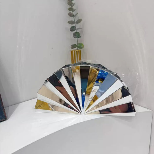 Classy clutch